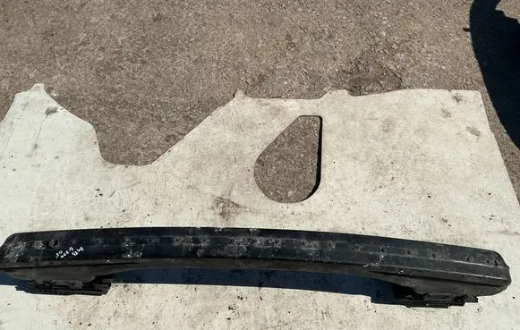 Mercedes-Benz S W220 Rear bumper cross member