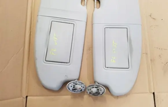 Ford Focus Sun visor