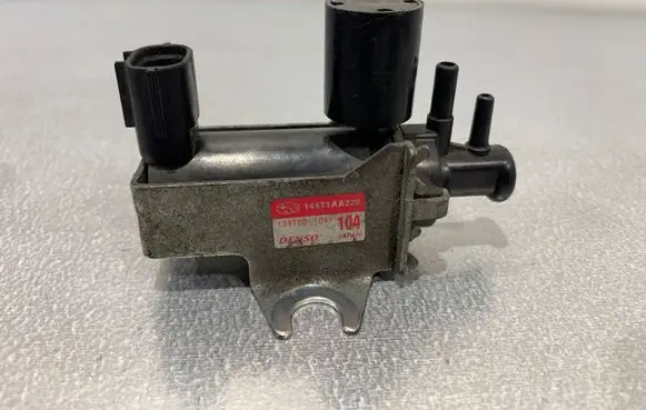 Subaru Forester SH Vacuum valve 14471AA220 1397001041