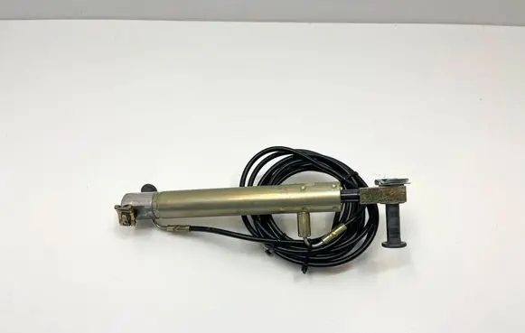 Mercedes-Benz SL R230 Convertible roof main ram cylinder A2308001572 2308001572