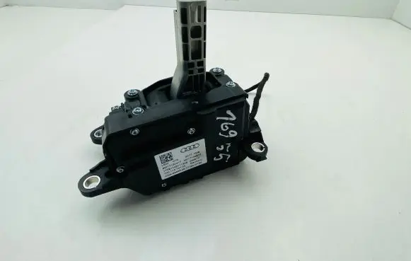 Audi A5 Gear shifter/selector 4M1713041F 10011274700 8W1713041F