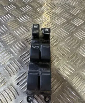 Multifunctional control switch/knob