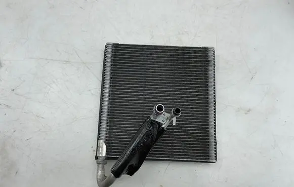 Air conditioning (A/C) radiator (interior)