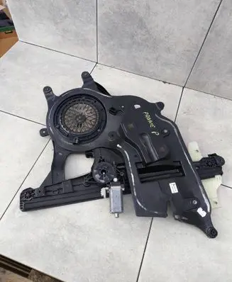 Toyota ProAce City Front door electric window regulator 9840175580 081021115902