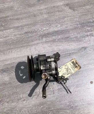 Nissan King Cab, Navara Power steering pump