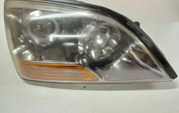 KIA Sorento Headlight/headlamp 921023E5XX