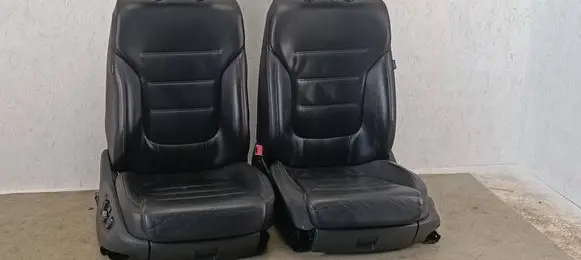 Volkswagen Touareg II Seat set 