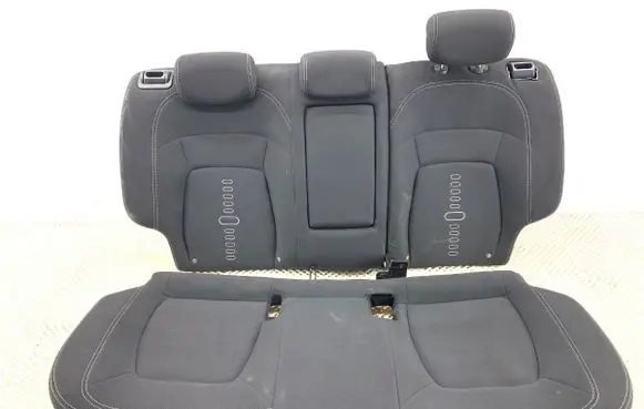 KIA Sportage Second row seats 