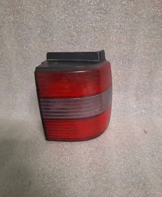 Volkswagen PASSAT B4 Rear/tail lights 3A9945112B
