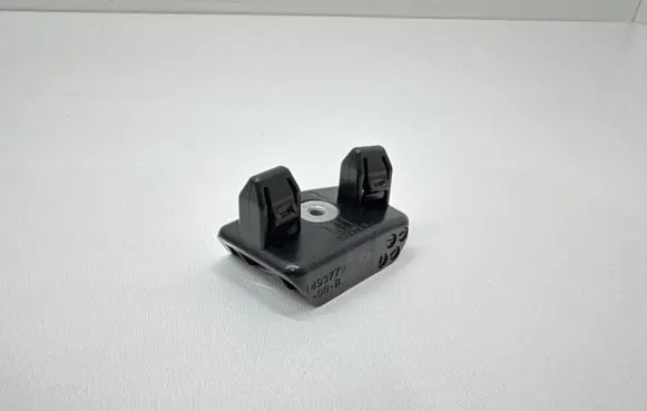 Tesla Model Y Front bumper mounting bracket 1493772