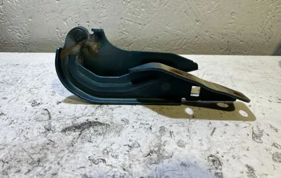 Mitsubishi ASX Engine bonnet/hood hinges LJC2