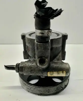 Renault Trafic II (X83) Power steering pump 8200024738