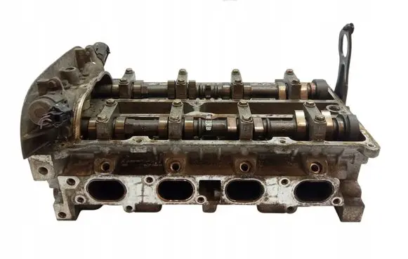 Ford Focus Engine head RFAE8G6090BA