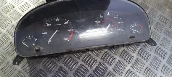 Peugeot 406 Speedometer (instrument cluster) 9630373880