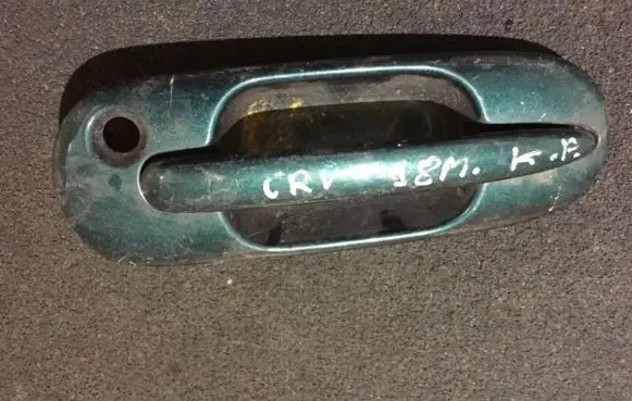Honda CR-V Front door exterior handle