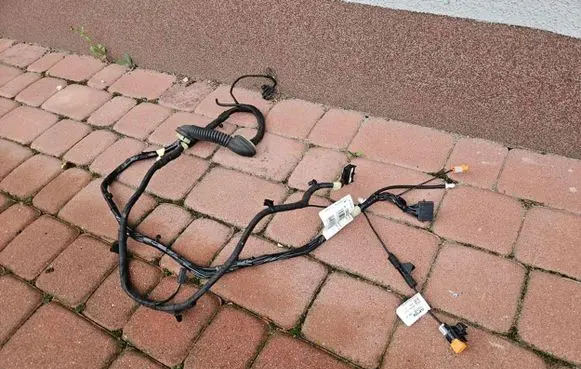 Opel Insignia B EUR ISO radio connector YR00027680