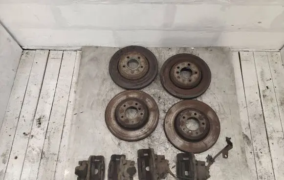 BMW 3 E46 Brake discs and calipers set 