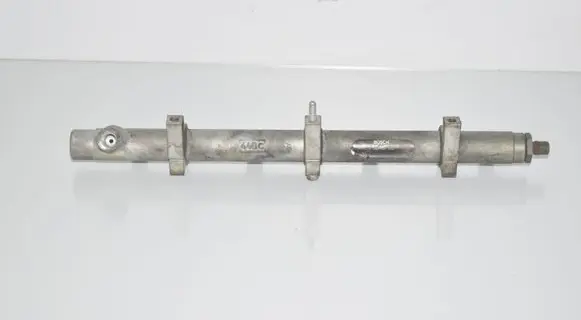 BMW 7 E38 Fuel main line pipe F00R000224