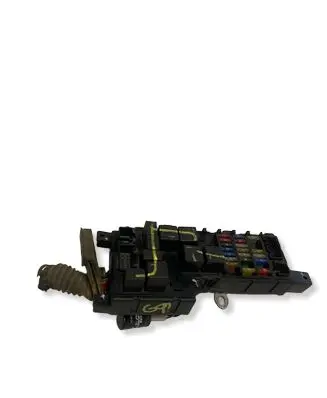 Volvo S80 Fuse module 8637841 518717004