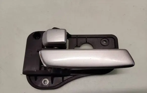 KIA Carens I Front door interior handle 82613UN000