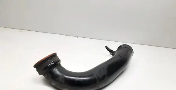 Volvo V50 Intercooler hose/pipe 30741235