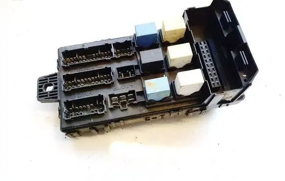 Hyundai Accent Fuse box set 9522529000 95225-29000