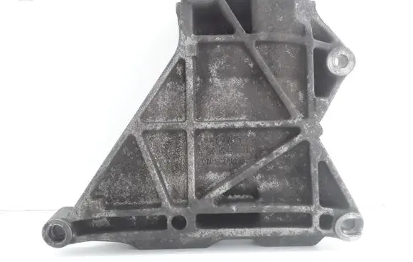 Generator/alternator bracket