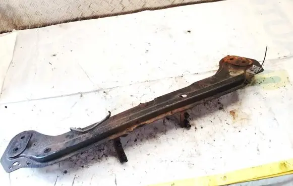 Citroen C8 Engine mounting bracket