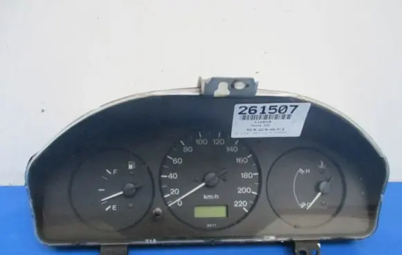 Mazda 323 Speedometer (instrument cluster)