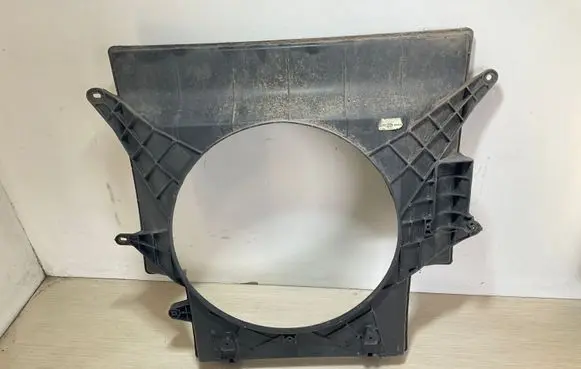 Iveco Daily 45 - 49.10 Radiator cooling fan shroud 500347173