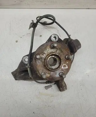 Toyota Prius (XW20) Front wheel hub spindle knuckle
