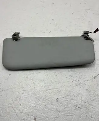 BMW 5 E60 E61 Sun visor 7066649