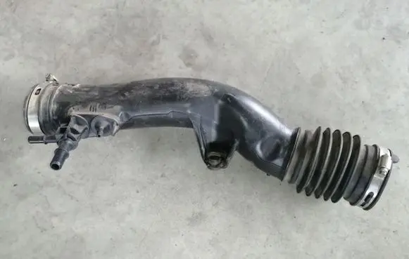 Ford Edge II Air intake hose/pipe F2G39F805B