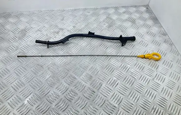 Volkswagen Golf Sportsvan Oil level dip stick 04L103634 04L115611F