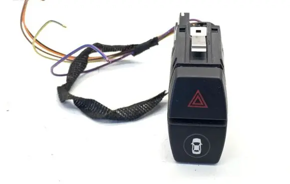 BMW 2 F45 Hazard light switch 9354186