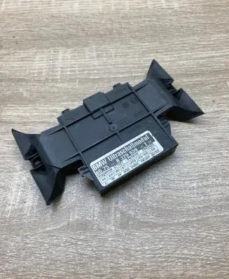 BMW 5 E39 Alarm movement detector/sensor 8379939 577621