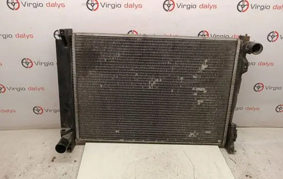 Chrysler Voyager Coolant radiator 867684qg