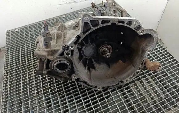 KIA Ceed Manual 5 speed gearbox T9J5C