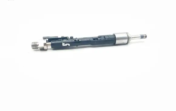 BMW 7 G11 G12 Fuel injector 13648638255