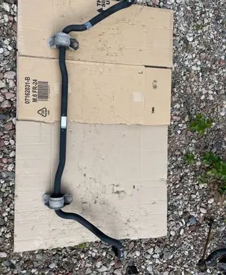 BMW X6 F16 Front anti-roll bar/sway bar 685414102