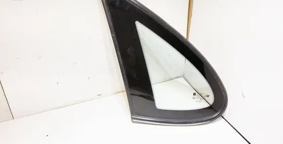 Opel Vectra B Rear side window 43R00048 90464367 90464369
