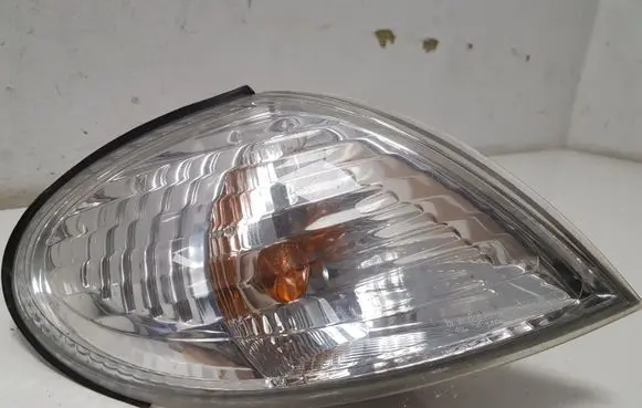 Front indicator light