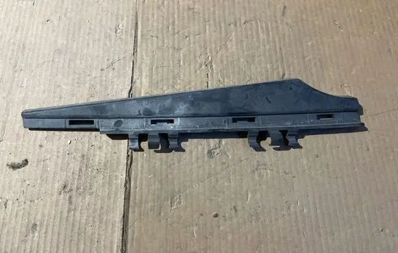 Mercedes-Benz SL R231 Front bumper shock/impact absorber A2318852723