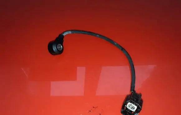 Ford Focus Detonation knock sensor 4M5112A699