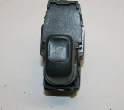 Volvo V70 Electric window control switch 30658696