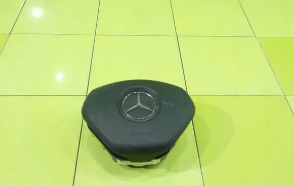 Mercedes-Benz A W176 Steering wheel airbag BAMPT11722