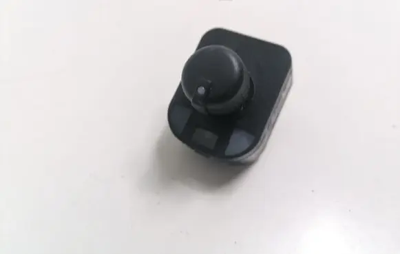 Audi A4 S4 B7 8E 8H Wing mirror switch 8E0959565