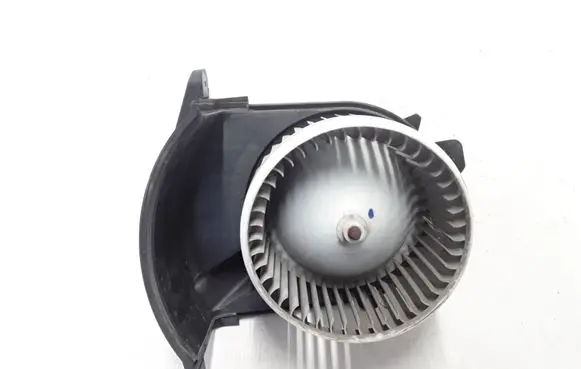 Renault Master III A/C air flow flap actuator/motor 7701068976
