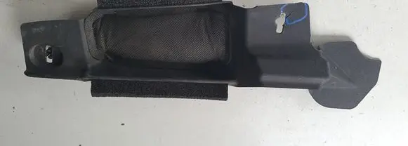 Toyota Prius (XW30) Intercooler air channel guide 