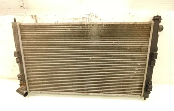Mitsubishi Outlander Coolant radiator